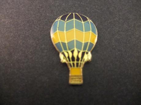 Luchtballon blauw-geel gestreept
